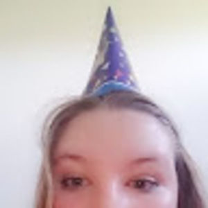 Meet your Posher, Hailee